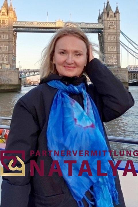 Elena, eine Frau aus der Ukraine, über unsere Partnervermittlung kennenlernen (Foto 3) Eine Frau auf Partnersuche: Foto 3 von Elena