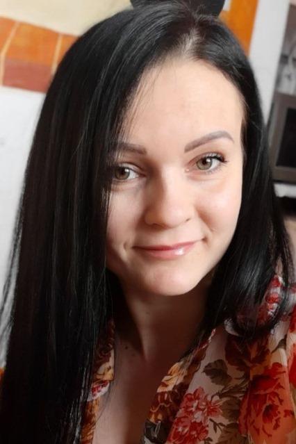 Ekaterina (39) aus Osteuropa sucht einen Mann