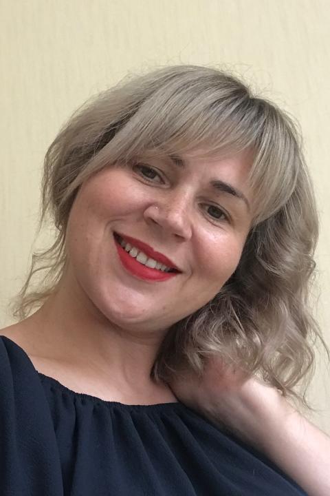 Tetyana (44) aus Osteuropa sucht einen Mann