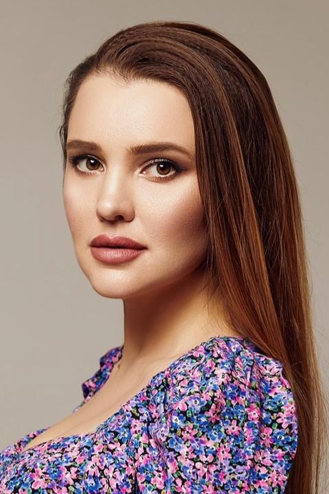 Anna sucht einen Partner über die Partnervermittlung Ukraine Foto von Anna, einer Frau aus der Ukraine auf Partnersuche