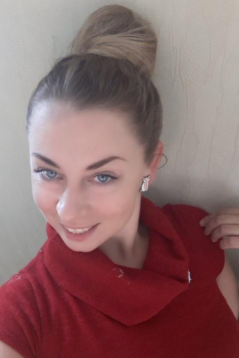 Tatiana (43) aus Osteuropa sucht einen Mann