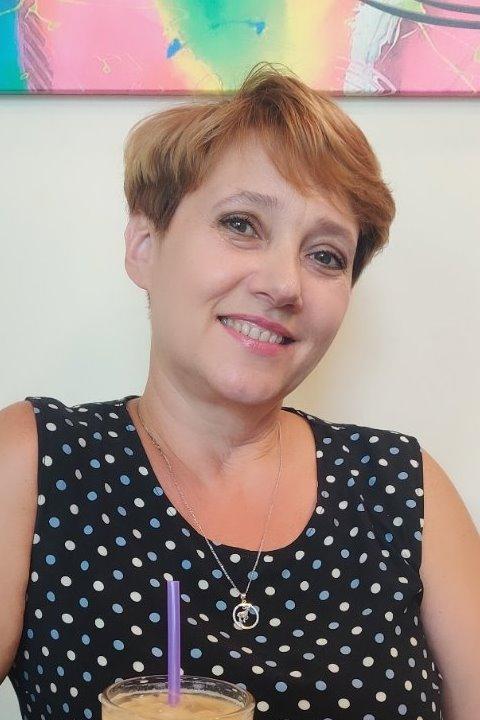 Evgenia (58) aus Osteuropa sucht einen Mann