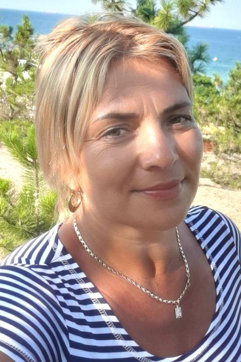 Liubov (53) aus Osteuropa sucht einen Mann