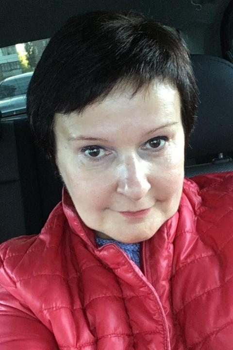 Olga (58) aus Osteuropa sucht einen Mann