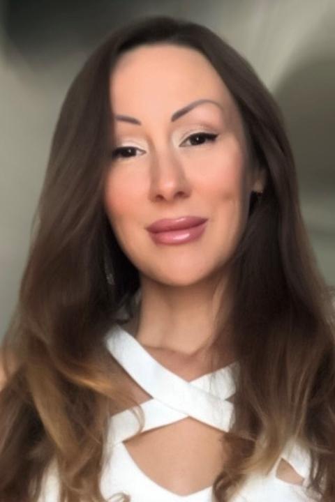 Ganna sucht einen Partner über die Partnervermittlung Ukraine Foto von Ganna, einer Frau aus der Ukraine auf Partnersuche
