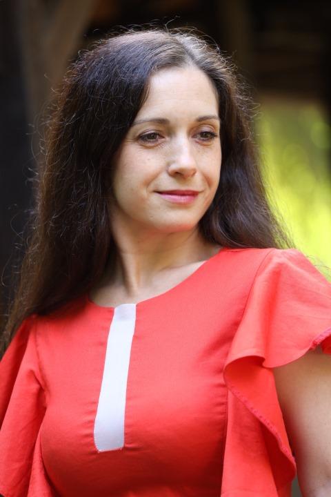 Tetiana (42) aus Osteuropa sucht einen Mann