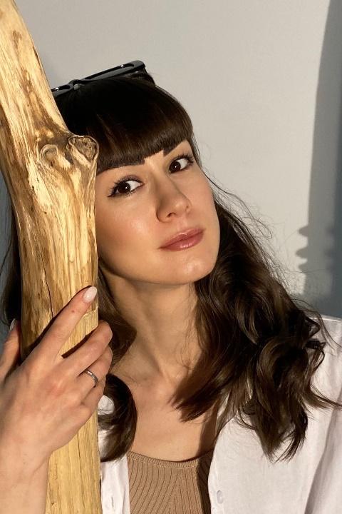 Yulia sucht einen Partner über die Partnervermittlung Ukraine Foto von Yulia, einer Frau aus der Ukraine auf Partnersuche