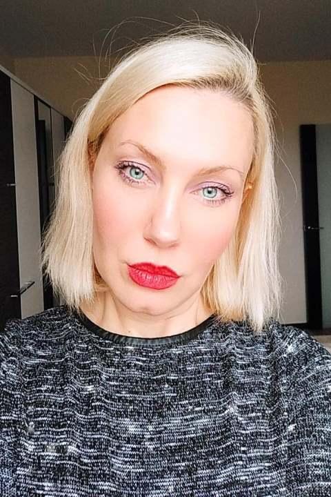 Olga sucht einen Partner über die Partnervermittlung Ukraine Foto von Olga, einer Frau aus der Ukraine auf Partnersuche
