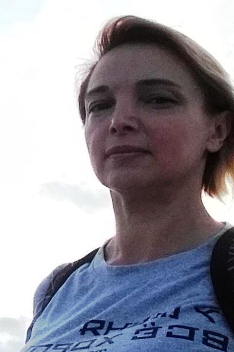 Yuliya (49) aus Osteuropa sucht einen Mann