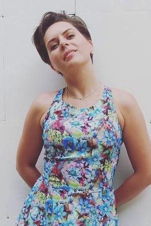 Ekaterina (33) aus Osteuropa sucht einen Mann