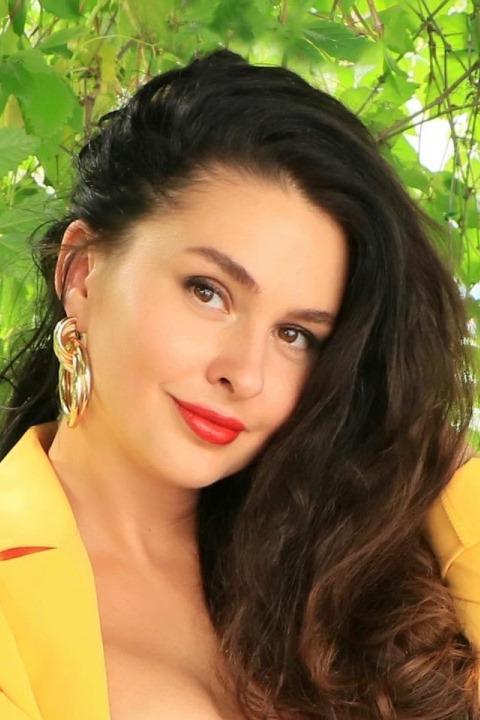 Anna sucht einen Partner über die Partnervermittlung Ukraine Foto von Anna, einer Frau aus der Ukraine auf Partnersuche