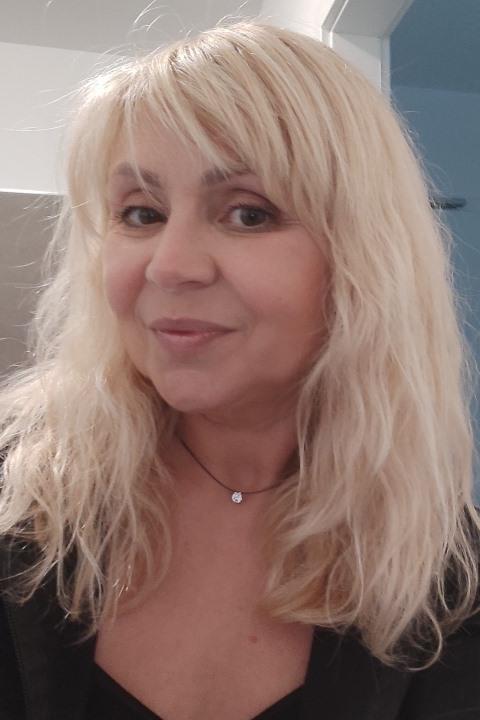 Alla (58) aus Osteuropa sucht einen Mann