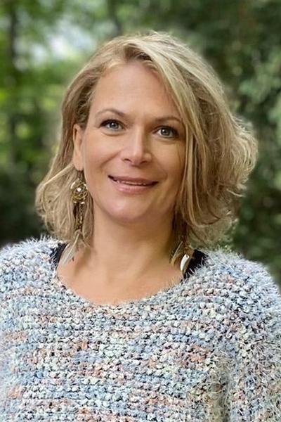 Olga sucht einen Partner über die Partnervermittlung Ukraine Foto von Olga, einer Frau aus der Ukraine auf Partnersuche