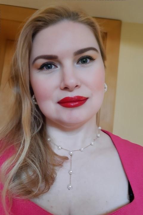 Tatiana sucht einen Partner über die Partnervermittlung Ukraine Foto von Tatiana, einer Frau aus der Ukraine auf Partnersuche