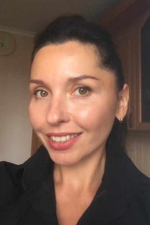 Oksana (45) aus Osteuropa sucht einen Mann