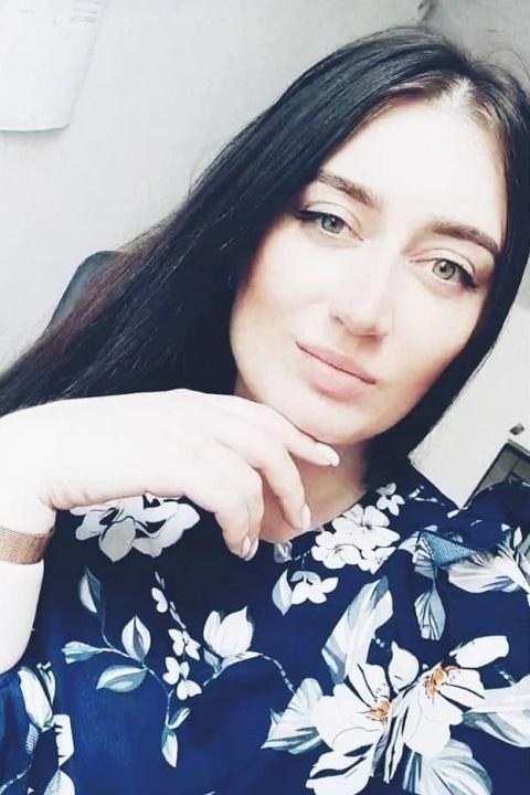 Polina (31) aus Osteuropa sucht einen Mann