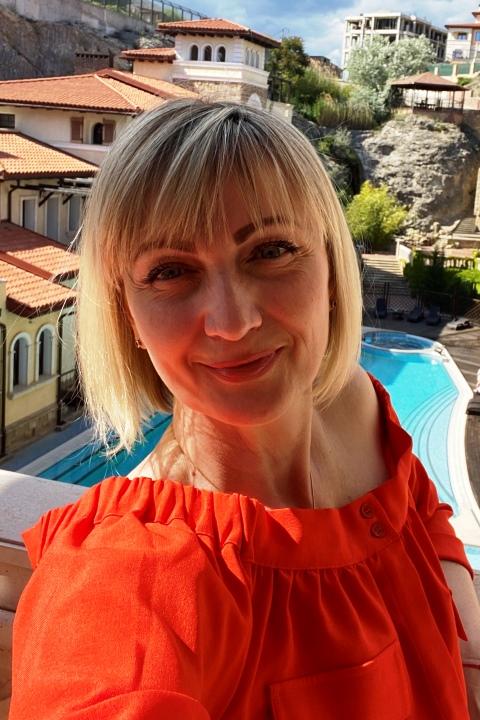 Larisa (48) aus Osteuropa sucht einen Mann