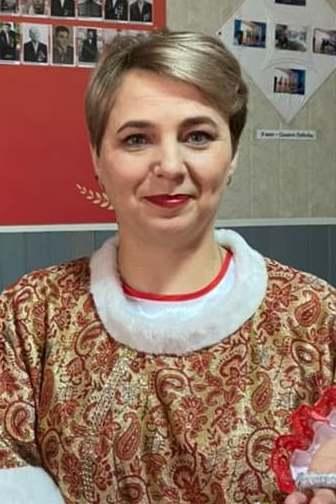 Yuliya (45) aus Osteuropa sucht einen Mann