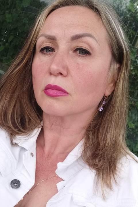 Svitlana (52) aus Osteuropa sucht einen Mann