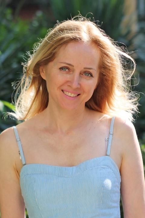Larisa (54) aus Osteuropa sucht einen Mann
