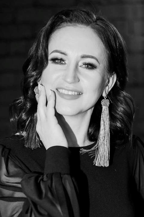 Evgenia (46) aus Osteuropa sucht einen Mann