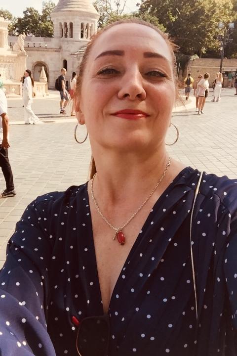 Inna (58) aus Osteuropa sucht einen Mann