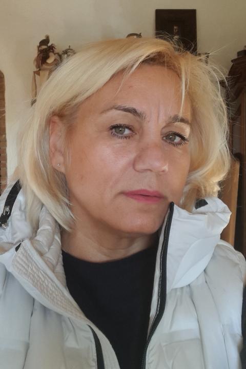 Ala sucht einen Partner über die Partnervermittlung Ukraine Foto von Ala, einer Frau aus der Ukraine auf Partnersuche