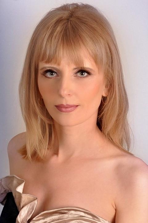 Marina (46) aus Osteuropa sucht einen Mann