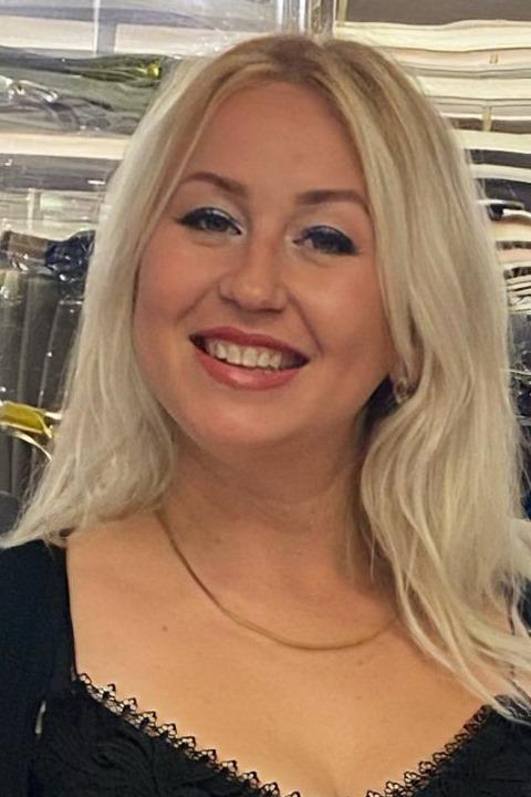 Alina (33) aus Osteuropa sucht einen Mann