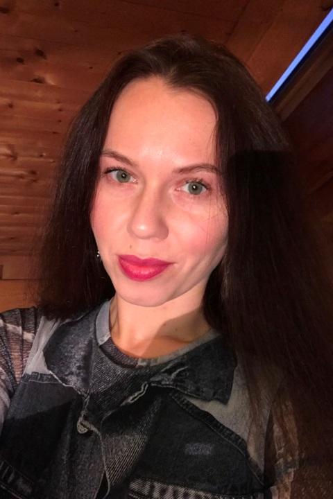 Auf Partnersuche bei Partnervermittlung: Foto von Anastasiia