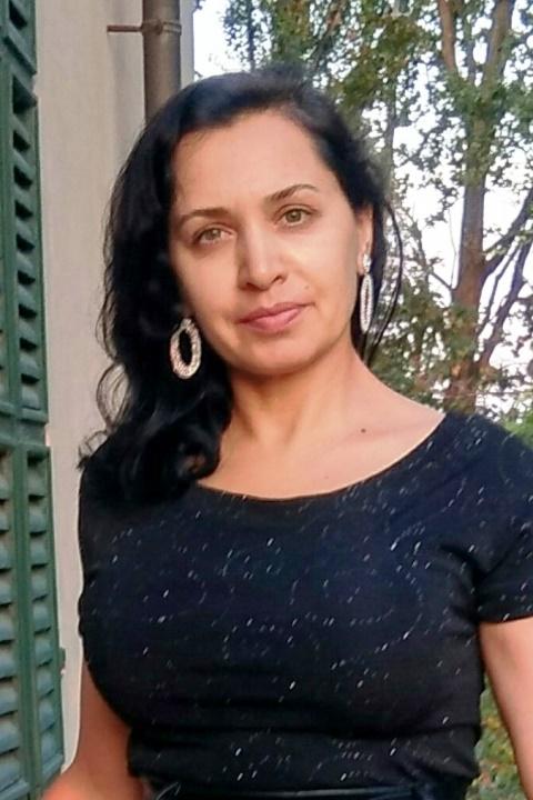 Tatiana sucht einen Partner über die Partnervermittlung Ukraine Foto von Tatiana, einer Frau aus der Ukraine auf Partnersuche