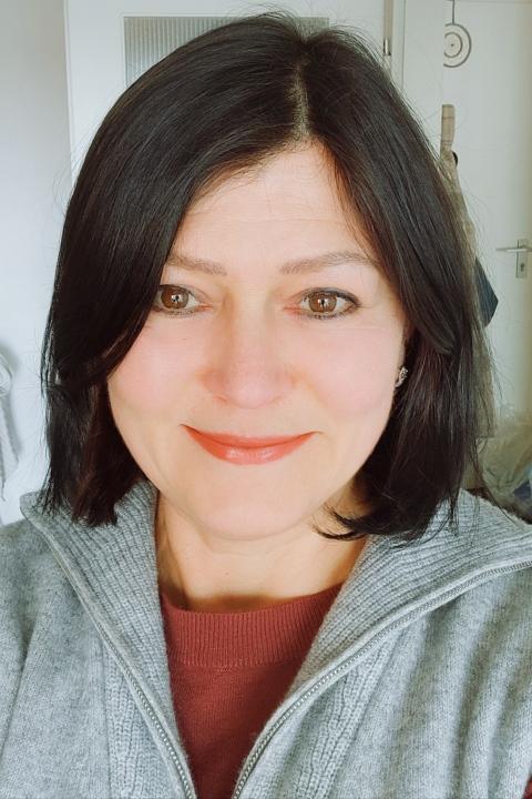 Irina sucht einen Partner über die Partnervermittlung Ukraine Foto von Irina, einer Frau aus der Ukraine auf Partnersuche