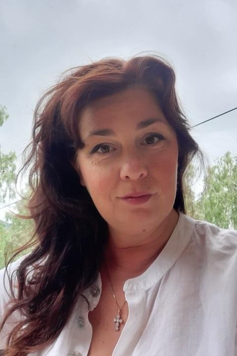 Olga (48) aus Osteuropa sucht einen Mann