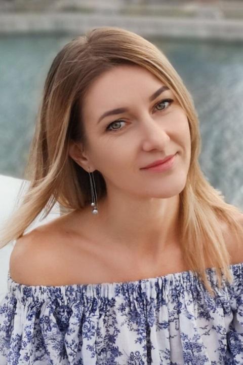 Auf Partnersuche bei Partnervermittlung: Foto von Olha
