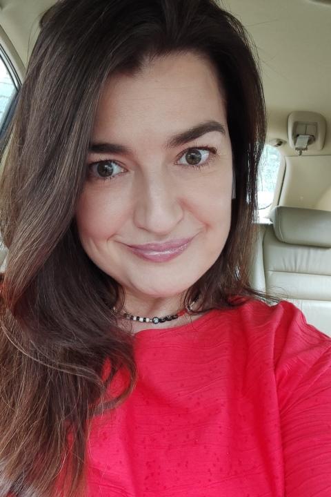 Irina (47) aus Osteuropa sucht einen Mann