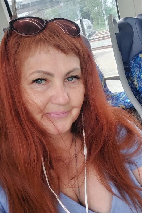 Iryna sucht einen Partner über die Partnervermittlung Ukraine Foto von Iryna, einer Frau aus der Ukraine auf Partnersuche