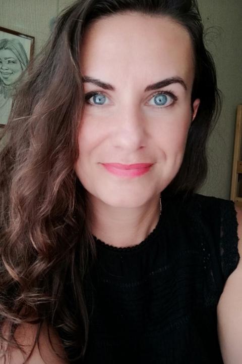 Valeria (43) aus Osteuropa sucht einen Mann