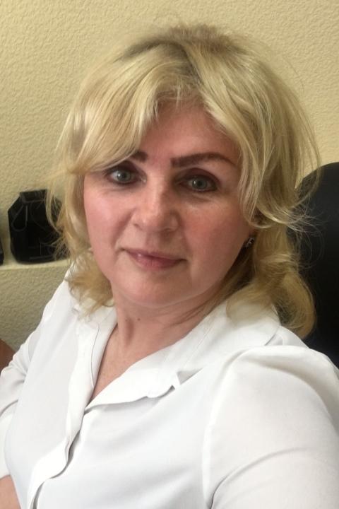 Mila (59) aus Osteuropa sucht einen Mann