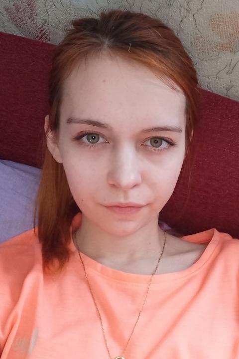 Alesya (22) aus Osteuropa sucht einen Mann