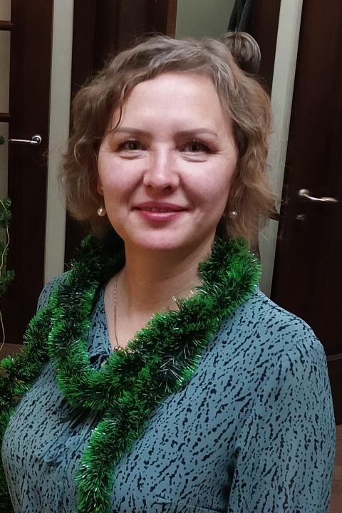 Zulfia (49) aus Osteuropa sucht einen Mann