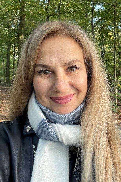 Nataliya (48) aus Osteuropa sucht einen Mann