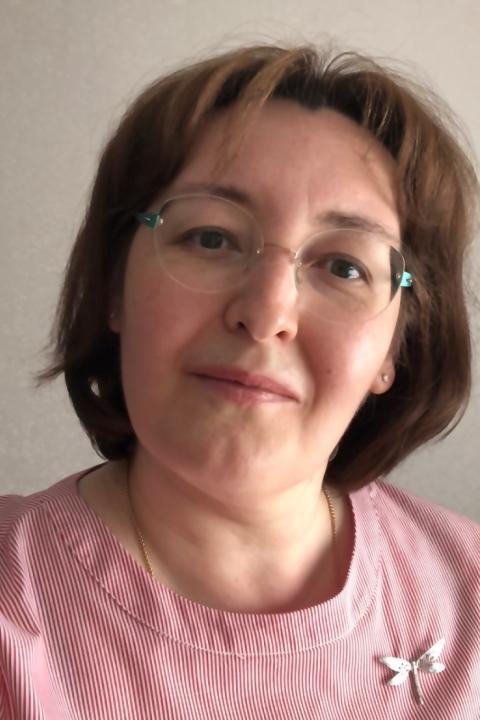 Maria (46) aus Osteuropa sucht einen Mann
