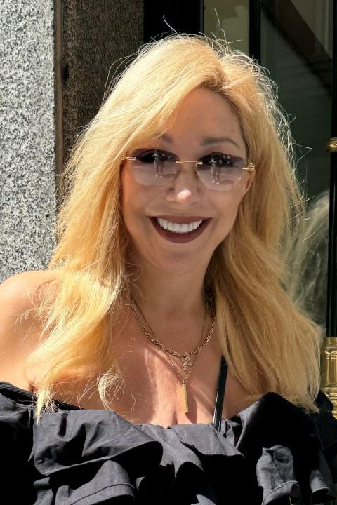 Alla (53) aus Osteuropa sucht einen Mann