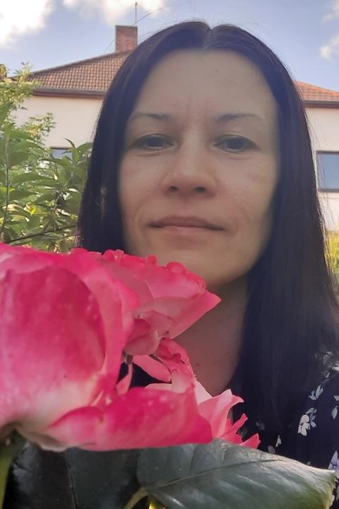 Nataliia (52) aus Osteuropa sucht einen Mann