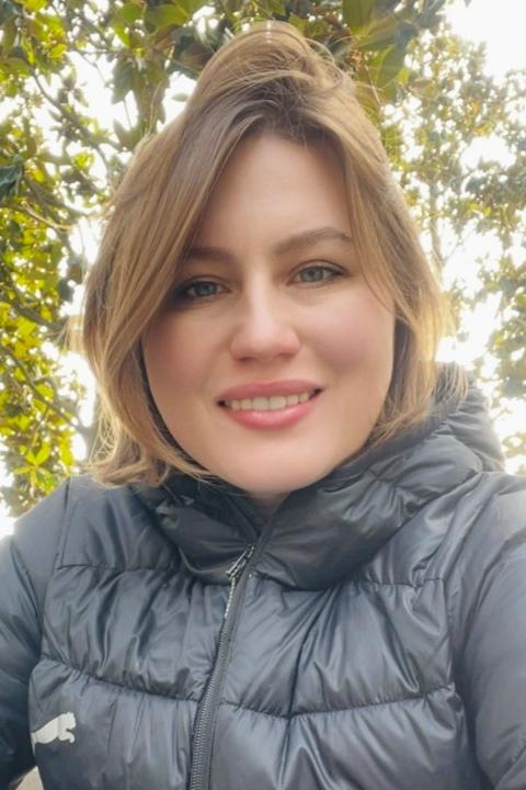 Elizaveta (33) aus Osteuropa sucht einen Mann