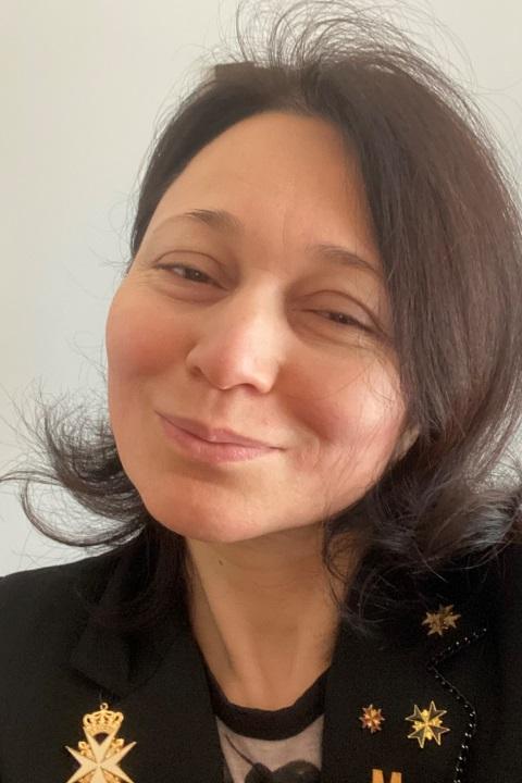 Elmira (52) aus Osteuropa sucht einen Mann