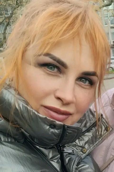 Olga (53) aus Osteuropa sucht einen Mann