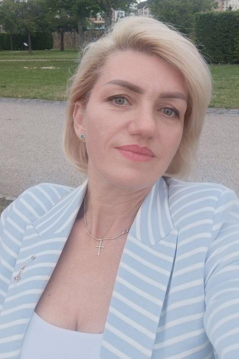 Auf Partnersuche bei Partnervermittlung: Foto von Hanna