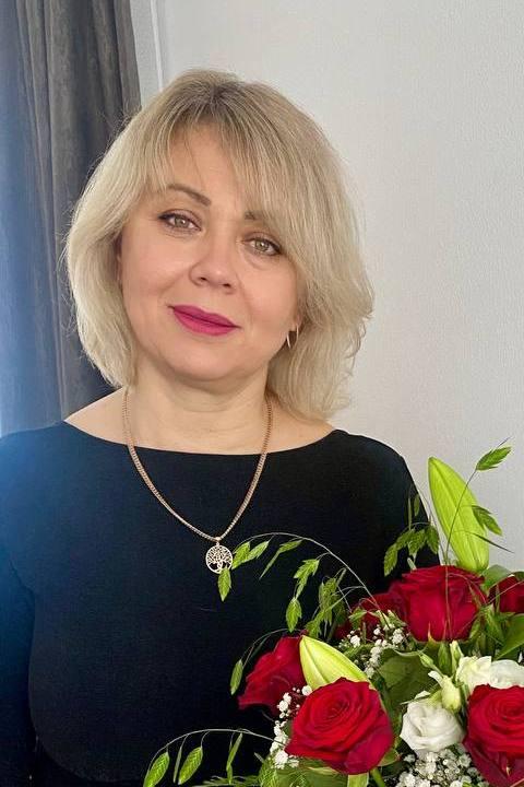 Foto von Zhanna, einer Frau aus der Ukraine auf Partnersuche