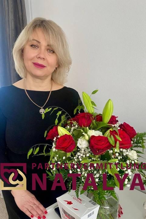 Zhanna, eine Frau aus der Ukraine, über unsere Partnervermittlung kennenlernen (Foto 1) Eine Frau auf Partnersuche: Foto 1 von Zhanna